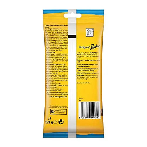 Pedigree Rodeo Duos Adult Dog Treat, Chicken & Bacon - 123 g Pack (7 Treats) Pedigree