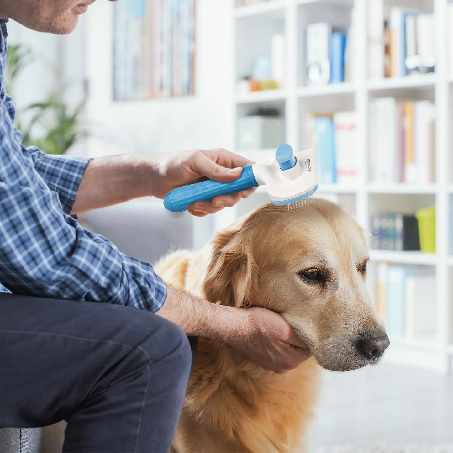 Amazon Basics Self Cleaning Slicker Pet Grooming Brush | Pet Cleaning Tool Suitable for All Pets | Rectangular Shape amazon basics