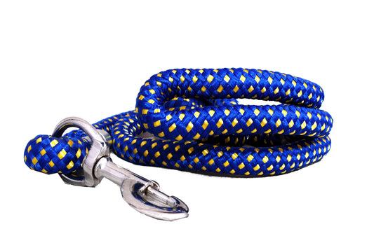 Jacky Treats Leash or Rope Medium Size (colour may vary) Amanpetshop-